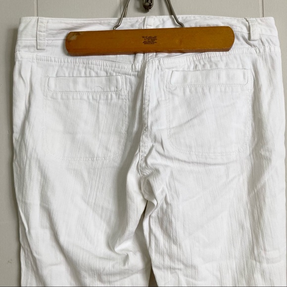 Theory White Low-Rise Cropped Jeans with Ankle Zippers Size 6 - Picture 9 of 11